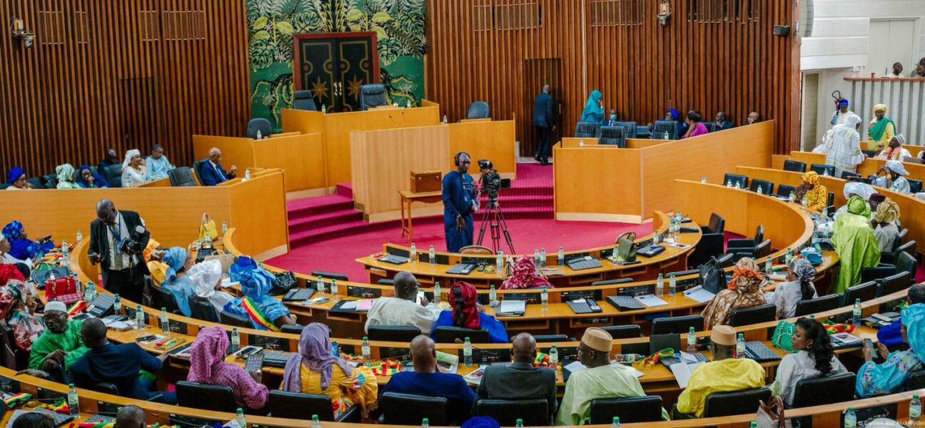 Sénégal : les nouveaux députés de l'Assemblée nationale seront installés lundi (décret)