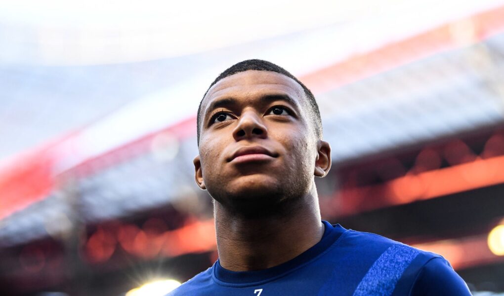 mbappé blessé