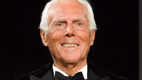Le monde pleure Giorgio Armani, légende de la mode italienne décédé à 91 ans