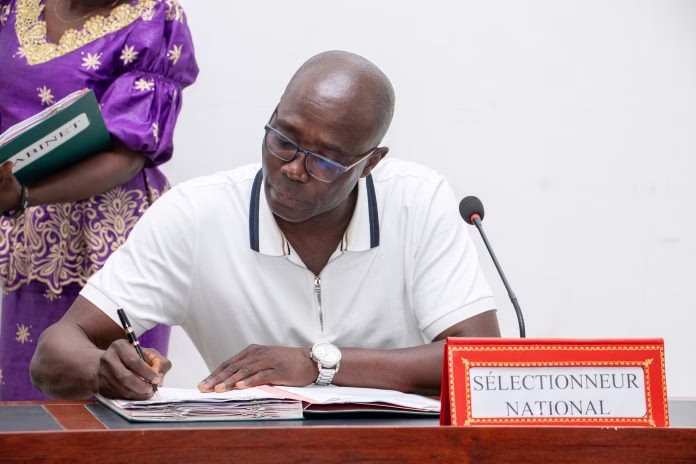 « Mathématiquement, rien n’est perdu », Daré Nibombé met les choses au clair aec les supporters avant le choc contre la Mauritanie