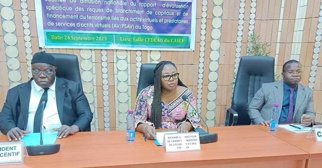 (Lomé Actu ) - Comment protéger l’économie togolaise face aux risques liés aux crypto-monnaies et aux actifs numériques ? La question était au cœur d’un atelier tenu mercredi à Lomé, réunissant régulateurs, acteurs financiers et prestataires de services en actifs virtuels (PSAV).
